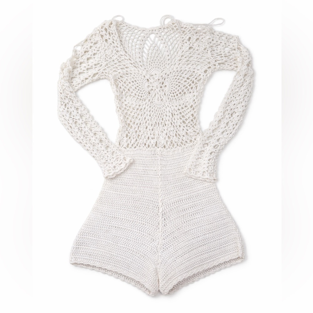 Crochet Lace Long Sleeve Top